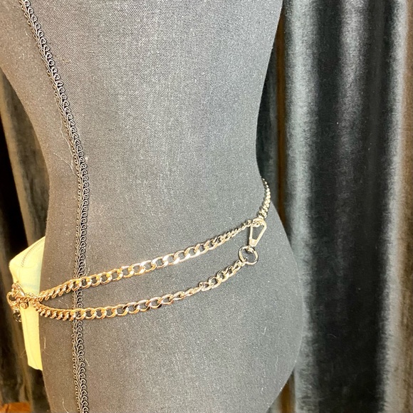 CHANEL seafoam green beauty line cosmetic pouch crossbody or bumbag tote - Picture 16 of 16